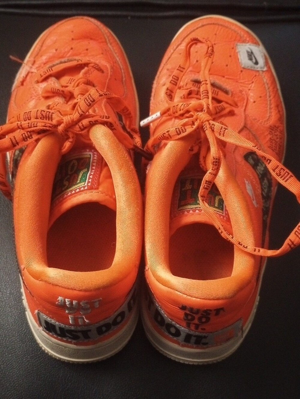 Nike Kids Orange Low Top Sneakers with 'Just Do It' Accents Sz 5.5Y - Picture 11 of 16